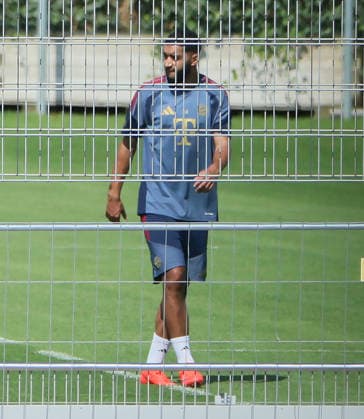 04.08.2026, FC Bayern Muenchen, Training, Saebenerstrasse Muenchen , Fussball, im Bild: Ismael Saibari (FC Bayern Muenchen) *** August 4, 2026, FC Bayern Munich, Training, Saebenerstrasse, Munich, Soccer, Sports, Pictured: Ismael Saibari, FC Bayern Munich
