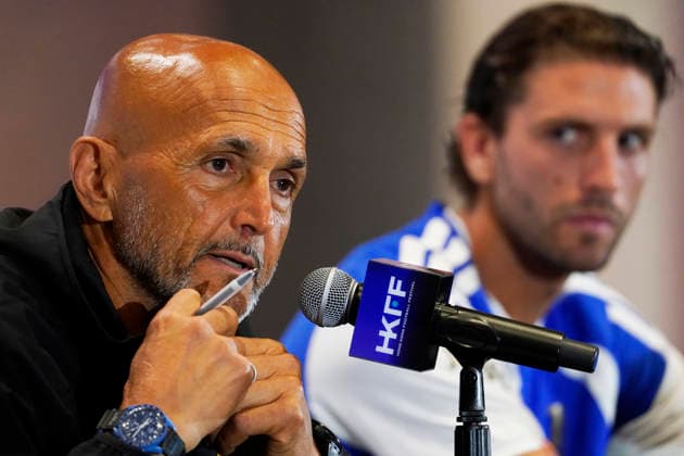 HONGKONG-SOCCER FOOTBALL-FEST Luciano Spalletti and Manuel Locatelli of Juventus FC at press conference, PK, Pressekonferenz at Kai Tan Stadium during the Hong Kong Football Festival 2026 in Hong Kong, August 4, 2026. NEXPHER Vernon Yuen HONG KONG