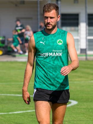 04.08.2026 - Fussball - 2. Bundesliga - Saison 2026 2027 - SpVgg Greuther Fürth Fuerth ( Kleeblatt ) - Training - - xwoxzix - Dennis Srbeny (7, SpVgg Greuther Fürth ) *** August 4, 2026 Soccer 2. Bundesliga 2026–2027 Season SpVgg Greuther Fürth Fürth Kleeblatt Training xwoxzix Dennis Srbeny 7, SpVgg Greuther Fürth