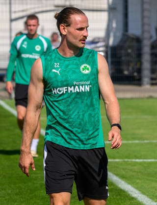 04.08.2026 - Fussball - 2. Bundesliga - Saison 2026 2027 - SpVgg Greuther Fürth Fuerth ( Kleeblatt ) - Training - - xwoxzix - Jannis Heuer (22, SpVgg Greuther Fürth ) *** August 4, 2026 Soccer 2. Bundesliga 2026–2027 Season SpVgg Greuther Fürth Fürth Kleeblatt Training xwoxzix Jannis Heuer, 22, SpVgg Greuther Fürth