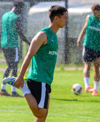 04.08.2026 - Fussball - 2. Bundesliga - Saison 2026 2027 - SpVgg Greuther Fürth Fuerth ( Kleeblatt ) - Training - - xwoxzix - Shinta Appelkamp (8, SpVgg Greuther Fürth ) *** August 4, 2026 Soccer 2. Bundesliga 2026–2027 Season SpVgg Greuther Fürth Fürth Kleeblatt Training xwoxzix Shinta Appelkamp 8, SpVgg Greuther Fürth