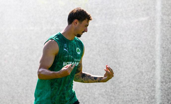 04.08.2026 - Fussball - 2. Bundesliga - Saison 2026 2027 - SpVgg Greuther Fürth Fuerth ( Kleeblatt ) - Training - - xwoxzix - Noah König (17, SpVgg Greuther Fürth ) *** August 4, 2026 Soccer 2. Bundesliga 2026–2027 Season SpVgg Greuther Fürth Fürth Kleeblatt Training xwoxzix Noah König, 17, SpVgg Greuther Fürth