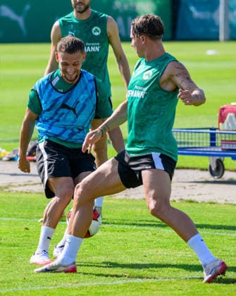 04.08.2026 - Fussball - 2. Bundesliga - Saison 2026 2027 - SpVgg Greuther Fürth Fuerth ( Kleeblatt ) - Training - - xwoxzix - Jakob Krautkrämer (48, SpVgg Greuther Fürth ) Felix Klaus (30, SpVgg Greuther Fürth ) *** August 4, 2026 Soccer 2. Bundesliga 2026–2027 Season SpVgg Greuther Fürth Fürth Kleeblatt Training xwoxzix Jakob Krautkrämer 48, SpVgg Greuther Fürth Felix Klaus 30, SpVgg Greuther Fürth