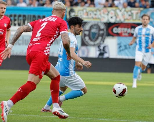 CFC vs FSV Zwickau 04.08.2026 Chemnitz, eins Stadion- An der Gellertstrasse, Fussball, Regionalliga Nordost 2026 2027, 3. Spieltag , CFC, CFC vs FSV Zwickau vlnr: Ben- Luca Moritz und Domenico Alberico Chemnitz Sachsen BRD *** CFC vs. FSV Zwickau, August 4, 2026, Chemnitz, eins Stadium on Gellertstrasse, Sports, Soccer, Northeast Regional League 2026–2027, Matchday 3, CFC, CFC vs. FSV Zwickau (from left to right: Ben, Luca, Moritz, and Domenico Alberico), Chemnitz, Saxony, Germany
