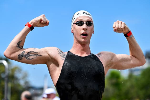 Florian Wellbrock of Germany celebrates after winning the gold medal in the open water swimming 10km Men Final during the European Aquatics Championships at the River Seine in Paris (France), August 4, 2026. Andrea Masini Deepbluemedia Insidefoto