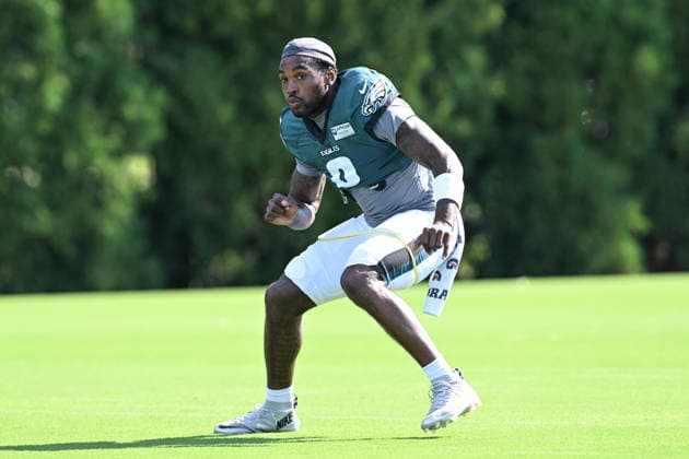 PHILADELPHIA, PA - AUGUST 04: Philadelphia Eagles running back Tank Bigsby 8 is shown during the Philadelphia Eagles training camp on August 4th, 2026 at Jefferson Health Training Center in Philadelphia, PA. (Photo by Terence Lewis Icon Sportswire) NFL, American Football Herren, USA AUG 04 Eagles Training Camp EDITORIAL USE ONLY Icon260804009