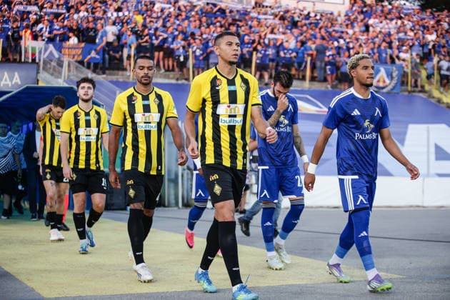 IPA87238007 - Levski and Kairat players walk onto the field before the Champions League qualifying match between PFC Levski Sofia and FC Kairat Almaty at Vivacom Arena Georgi Asparuhov in Sofia, Bulgaria, on August 4, 2026  Copyright: xIvanxSxIvanov IPAxSportx xx 87238007