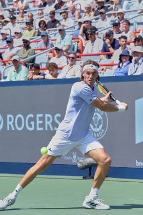 ATP, Tennis Herren Masters 1000 National Bank Open Montreal 2026 - Round of 64 - Day 4 Stefanos Tsitsipas of Greece plays a backhand during the Men™s Singles round of 64 match against Martin Damm of United States on day 4 of the ATP Masters1000 National Bank Open at IGA Stadium. on August 4, 2026, in Montreal, Canada. (Photo by Horacio Zamora Eyepix Group) Copyright: xHoracioxZamorax xEyepixxGroupx HZ_04082026_193785