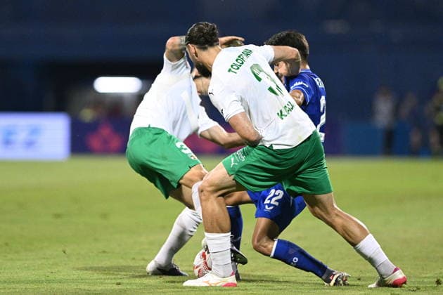 Zagreb, 040826. Maksimir Stadium. Football match of the third round of UEFA Champions League qualification, GNK Dinamo - FK Kauno Zalgiris. In the photo: Anton Tolordova, Matteo Perez Vinlof. Photo: Damir Krajac CROPIX Copyright: xxDamirxKrajacx dk_dinamo_kauno55-040826