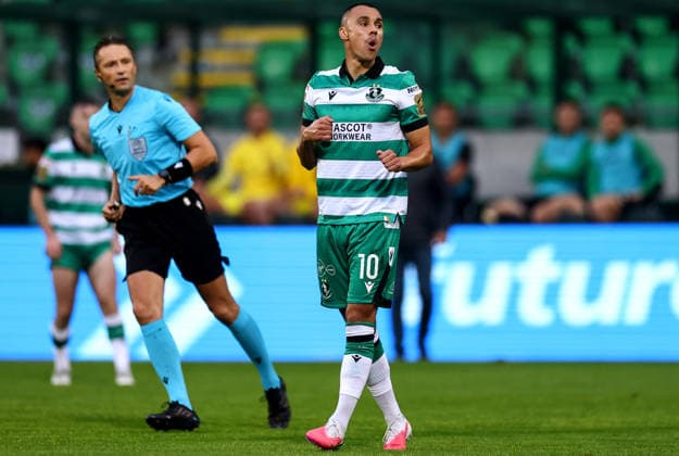 UEFA Europa League Third Qualifying Round First Leg, Tallaght Stadium, Dublin 4 8 2026 Shamrock Rovers vs KF Egnatia Shamrock Rovers Graham Burke reacts during the game Graham Burke reacts during the game 4 8 2026  Copyright: xx JR1W6075