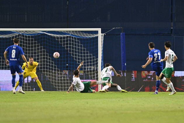 Croatia, Zagreb, 040826. Maksimir Stadium. Football match of the third round of UEFA Champions League qualification, GNK Dinamo - FK Kauno Zalgiris. In the photo: Mateo Lisica, goal. Photo: Damir Krajac CROPIX Copyright: xxDamirxKrajacx dk_dinamo_kauno61-040826