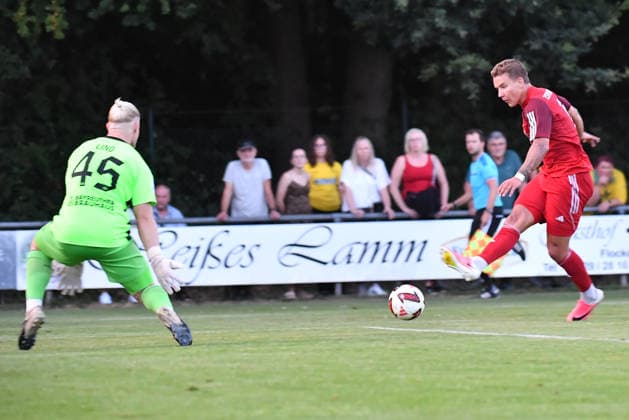 04.08.2026 - Fussball - Saison 2026 2027 - BFV - Toto-Pokal : TSV Kornburg - SpVgg Bayreuth - OGo - xogox - Lino Kasten (45, SpVgg Bayreuth ) Jakub Mintal (11, TSV Kornburg ) Tor um 1:0 *** August 4, 2026 Soccer Season 2026–2027 BFV Toto Cup TSV Kornburg vs. SpVgg Bayreuth OGo xogox Lino Kasten 45, SpVgg Bayreuth Jakub Mintal 11, TSV Kornburg Goal: 1–0