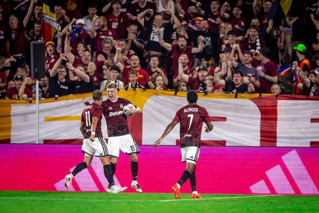 SPARTA PRAGUE - OLYMPIQUE LYONNAIS Matej Rynes, Adam Karabec, Josimar Alcocer of Sparta celebrate a goal during the first leg of third qualifying round of UEFA Champions league football match between AC Sparta Praha and Olympique Lyonnais at the Epet arena Stadium Letna. Prague, Czechia, August 04, 2026. Photo by Branislav Racko Copyright: xx 080A5890