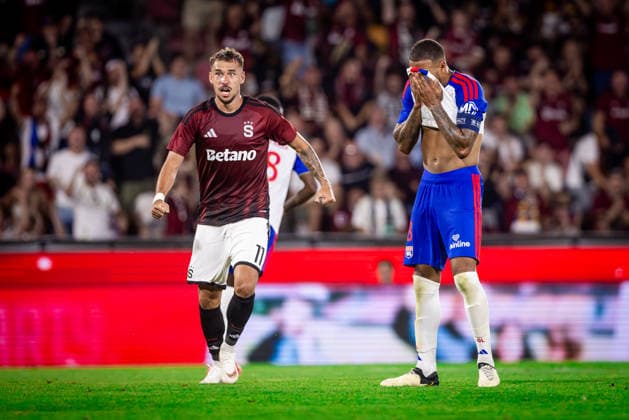 SPARTA PRAGUE - OLYMPIQUE LYONNAIS Matej Rynes of Sparta and Corentin Tolisso of Lyon during the first leg of third qualifying round of UEFA Champions league football match between AC Sparta Praha and Olympique Lyonnais at the Epet arena Stadium Letna. Prague, Czechia, August 04, 2026. Photo by Branislav Racko Copyright: xx 080A6066