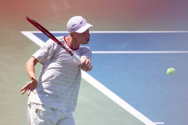 August 4, 2026, Montreal, Quebec, Canada: DENIS SHAPOVALOV from Canada backhand in match against Zachary Svajda from USA in first round at Canadian Open at IGA stadium in Montreal, Quebec, Canada on 2026-08-04 Montreal Canada - ZUMAl189 20260804_zsp_l189_049 Copyright: xYannickxLegarex