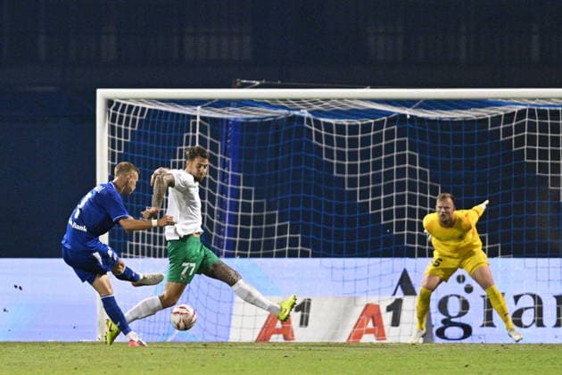 Croatia, Zagreb, 040826. Maksimir Stadium. Football match of the third round of UEFA Champions League qualification, GNK Dinamo - FK Kauno Zalgiris. In the photo: Luka Stojkovic. Photo: Damir Krajac CROPIX Copyright: xxDamirxKrajacx dk_dinamo_kaun70-040826