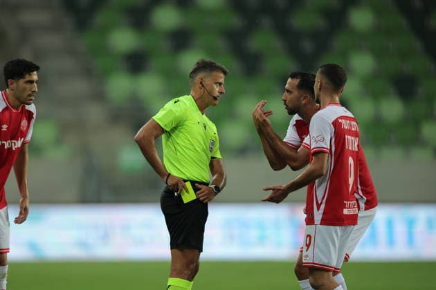 Crvena Zvezda v Hapoel Beer Sheva, UEFA Champions League third qualifying round, first leg, Season 2026 2027 Szombathely, Hungary. 4th August, 2026. Referee Jesus Gil Manzano during the UEFA Champions League third qualifying round, first leg football match between Crvena Zvezda (Red Star) and Hapoel Be er Sheva at the Haladas Stadium on August 4, 2026 in Szombathely, Hungary. Szombathely Hungary Copyright: xPedjaxMilosavljevicx x