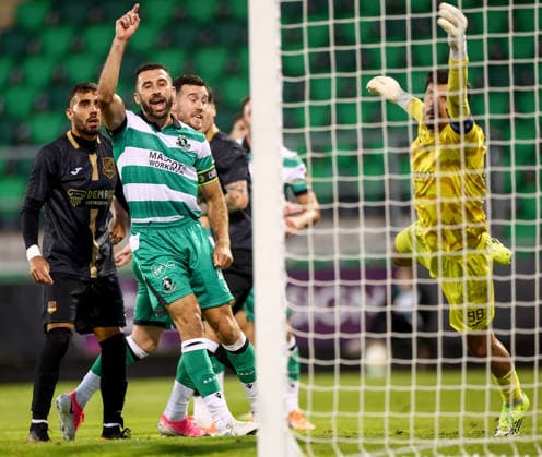 UEFA Europa League Third Qualifying Round First Leg, Tallaght Stadium, Dublin 4 8 2026 Shamrock Rovers vs KF Egnatia Shamrock Rovers Roberto Lopes celebrates after Graham Burke scores his sides third goal Roberto Lopes celebrates after Graham Burke scores his sides third goal 4 8 2026  Copyright: xx JR1W8394