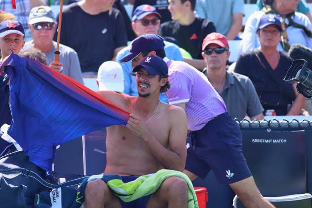 ATP, Tennis Herren Masters 1000 National Bank Open Montreal 2026 - Round of 64 - Day 4 Alexei Popyrin of Australia rests during the Men™s Singles round of 64 match against Roman Andres Burruchaga of Argentina on day 4 of the ATP Masters1000 National Bank Open at IGA Stadium. on August 4, 2026, in Montreal, Canada. (Photo by Horacio Zamora Eyepix Group) Copyright: xHoracioxZamorax xEyepixxGroupx HZ_04082026_193797