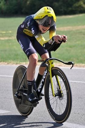 04.08.2026 --- Lacets de Marsannay, Frankreich --- Radsport --- Tour De France Femmes --- 4. Etappe Einzelzeitfahren von Gevrey-Chambertin nach Dijon --- --- Lieke Nooijen (Team Visma Lease a Bike) Tour De France Femmes stage 4 *** August 4, 2026, Lacets de Marsannay, France, Cycling, Tour de France Femmes, Stage 4, Individual Time Trial from Gevrey-Chambertin to Dijon, Lieke Nooijen, Team Visma Lease a Bike, Tour de France Femmes, Stage 4