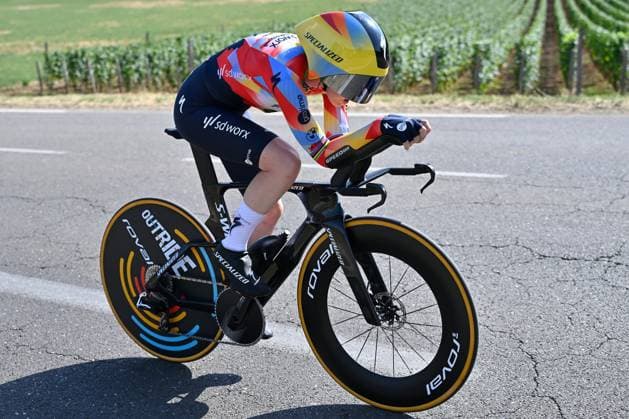 04.08.2026 --- Lacets de Marsannay, Frankreich --- Radsport --- Tour De France Femmes --- 4. Etappe Einzelzeitfahren von Gevrey-Chambertin nach Dijon --- --- Anna van der Breggen (SD Worx) Tour De France Femmes stage 4 *** August 4, 2026, Lacets de Marsannay, France, Cycling, Tour de France Femmes, Stage 4: Individual Time Trial from Gevrey-Chambertin to Dijon, Anna van der Breggen, SD Worx, Tour de France Femmes, Stage 4