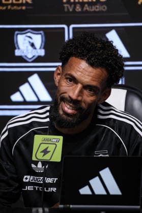 August 4, 2026, Santiago, Chile: Cape Verdean goalkeeper VOZINHA is unveiled as a new signing for the Chilean club Colo-Colo. Vozinha Presentation Colo-Colo  - ZUMAu105 20260804_zip_u105_019 Copyright: xManuelxUrzuax