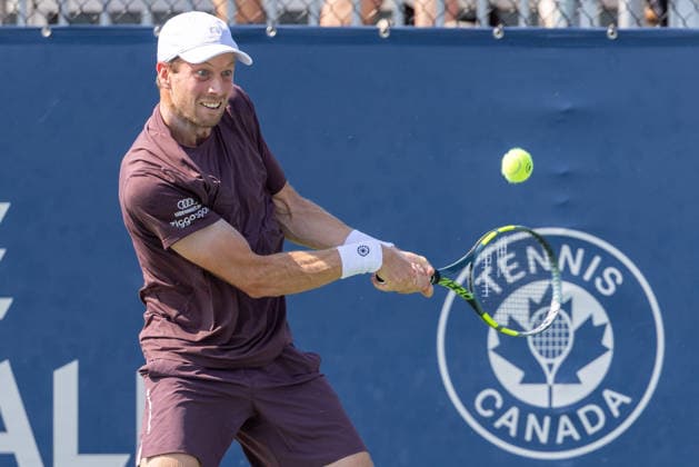 August 4, 2026, Montreal, Quebec, Canada: BOTIC VAN DE ZANDSCHULP from Nederlands backhand in match against Giovanni Mpetshi Perrigard from France in first round at Canadian Open at IGA stadium in Montreal, Quebec, Canada on 2026-08-04 Montreal Canada - ZUMAl189 20260804_zsp_l189_096 Copyright: xYannickxLegarex