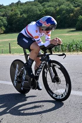 04.08.2026 --- Lacets de Marsannay, Frankreich --- Radsport --- Tour De France Femmes --- 4. Etappe Einzelzeitfahren von Gevrey-Chambertin nach Dijon --- --- Zoe Jane Backstedt (Canyon Sram) Tour De France Femmes stage 4 *** August 4, 2026, Lacets de Marsannay, France, Cycling, Tour de France Femmes, Stage 4, Individual Time Trial from Gevrey-Chambertin to Dijon, Zoe Jane Backstedt, Canyon, SRAM, Tour de France Femmes, Stage 4