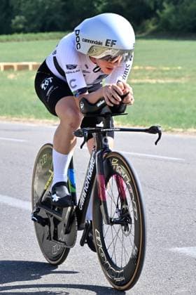 04.08.2026 --- Lacets de Marsannay, Frankreich --- Radsport --- Tour De France Femmes --- 4. Etappe Einzelzeitfahren von Gevrey-Chambertin nach Dijon --- --- Kristen Faulkner (EF Education Oatly) Tour De France Femmes stage 4 *** August 4, 2026, Lacets de Marsannay, France, Cycling, Tour de France Femmes, Stage 4, Individual Time Trial from Gevrey-Chambertin to Dijon, Kristen Faulkner, EF Education Oatly, Tour de France Femmes, Stage 4