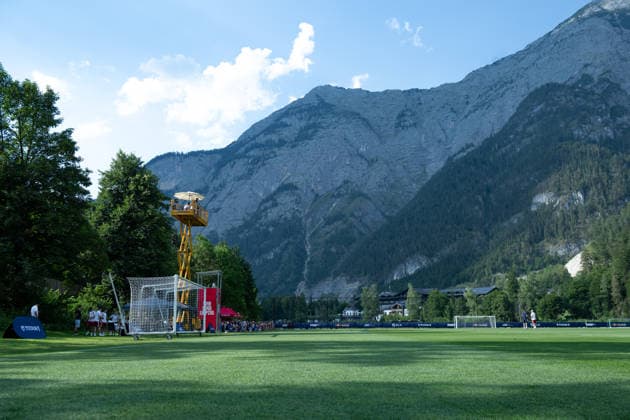 Imposanter Ort fuer ein Trainingslager RB Leipzig, Fussball, Trainingslager Austria, Saison Vorbereitung, Saison 2026 2027, GER, 04.08.2026, Eibner-Pressefoto Andreas Ulmer RB Leipzig, Fussball, Trainingslager Austria, Saison Vorbereitung, Saison 2026 2027, GER, 04.08.2026, *** An Impressive Location for an RB Leipzig Training Camp, Soccer, Training Camp in Austria, Preseason, 2026–2027 Season, GER, August 4, 2026, Eibner Press Photo by Andreas Ulmer RB Leipzig, Soccer, Training Camp in Austria, Preseason, 2026–2027 Season, GER, August 4, 2026, Copyright: xEibner-Pressefoto AndreasxUlmerx EP_AUR