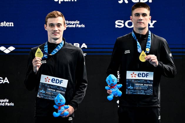 Nikita Shleikher, Ruslan Ternovoi Neutral Athletes B show the gold medal after competing in the diving 10m Platform Synchro Men Final during the European Aquatics Championships at the Olympic Aquatic Center in Paris (France), August 4, 2026. Andrea Masini Deepbluemedia Insidefoto