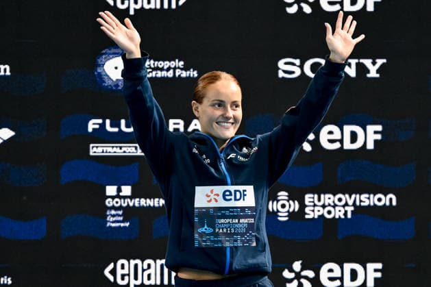 Chiara Pellacani of Italy celebrates after winning the gold medal in the diving 3m Springboard Women Final during the European Aquatics Championships at the Olympic Aquatic Center in Paris (France), August 4, 2026. Andrea Masini Deepbluemedia Insidefoto