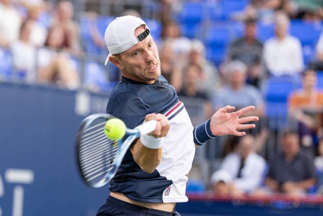 August 4, 2026, Montreal, Quebec, Canada: JAMES DUCKWORTH from Australia forehand service in match against Alex de Minaur (3) from Australia in second round at Canadian Open at IGA stadium in Montreal, Quebec, Canada on 2026-08-04 Montreal Canada - ZUMAl189 20260804_zsp_l189_124 Copyright: xYannickxLegarex