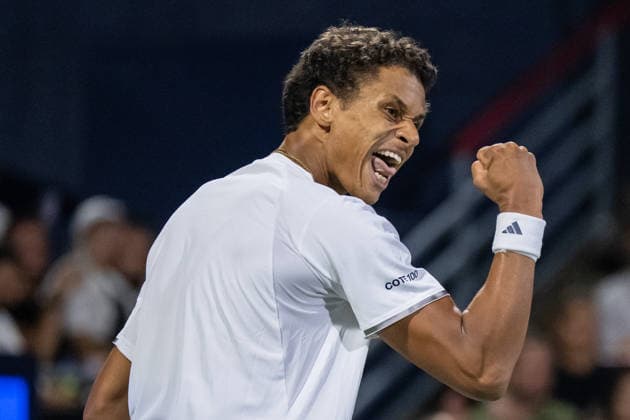 MONTREAL, QC - AUGUST 04: Gabriel Diallo from Canada reacts against Luciano Darderi from Italia during their singles second round match on day three of the ATP, Tennis Herren 1000 National Bank Open presented by Rogers at Stade IGA on August 4, 2026 in Montreal, Quebec, Canada. (Photo by Vincent Ethier Icon Sportswire) TENNIS: AUG 04 National Bank Open EDITORIAL USE ONLY Icon270804114