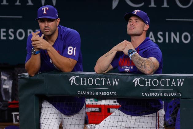 August 4, 2026, Arlington, Texas, USA: Texas Rangers manager SKIP SCHUMAKER (55) in a baseball game, Tuesday, Aug. 4, 2026, in Arlington, Texas. Arlington USA - ZUMAa325 20260804_zsa_a325_009 Copyright: xDavidxBalleringxIix