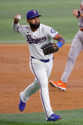 August 4, 2026, Arlington, Texas, USA: Texas Rangers third baseman EZEQUIEL DURAN (20) throws to first second inning during a baseball game, Tuesday, Aug. 4, 2026, in Arlington, Texas. Arlington USA - ZUMAa325 20260804_zsa_a325_014 Copyright: xDavidxBalleringxIix
