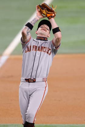 August 4, 2026, Arlington, Texas, USA: San Francisco Giants third baseman CHRISTIAN KOSS (50) catches an infield fly in a baseball game, Tuesday, Aug. 4, 2026, in Arlington, Texas. Arlington USA - ZUMAa325 20260804_zsa_a325_021 Copyright: xDavidxBalleringxIix