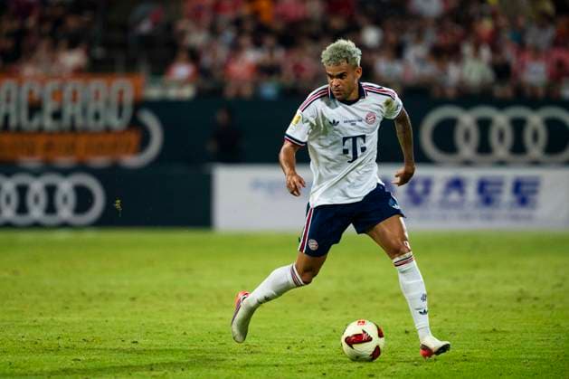 August 4, 2026, Seogwipo, Jeju, South Korea: FC Bayern Munich forward LUIS DIAZ (14) dribbles the ball in an exhibition match between BundesligaÃ¢â‚¬â ¢s FC Bayern Munich and K League 1Ã¢â‚¬â ¢s Jeju SK FC, during the Audi Football Summit 2026 on Tuesday, Aug. 4, 2026 at the Jeju World Cup Stadium in Seogwipo, South Korea. FC Bayern Munich 2:1 Jeju SK FC Exhibition  - ZUMAh163 20260804_znp_h163_055 Copyright: xJintakxHanx