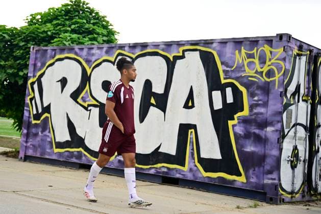 PAOK v RSC Anderlecht - UEFA Europa League - media activities 05 08 2026 ANDERLECHT, BELGIUM - AUGUST 05 : Saliba Nathan midfielder of RSC Anderlecht during a training session ahead of the UEFA Europa League third qualifying round1st leg match between PAOK and RSC Anderlecht on August 5, 2026 in Anderlecht, Belgium, 05 08 2026 Anderlecht Belgium  Copyright: xJanxDexMeuleneirx