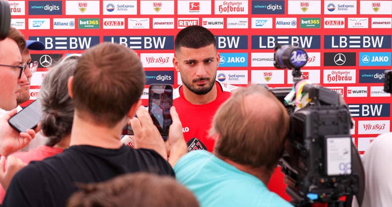 05.08.2026, Deutschland, Grassau, Fußball Bundesliga, Saison 2026 2027, Trainingslager VfB Stuttgart, Deniz Undav *** August 5, 2026, Germany, Grassau, Bundesliga, 2026–2027 season, VfB Stuttgart training camp, Deniz Undav