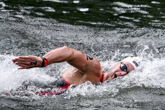 Marcello Guidi of Italy competes in the open water swimming 5km Men Final during the European Aquatics Championships at the River Seine in Paris (France), August 5, 2026. Andrea Staccioli