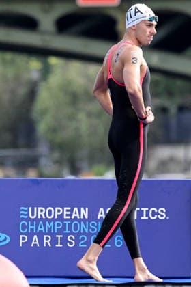 Gregorio Paltrinieri of Italy prepares to compete in the open water swimming 5km Men Final during the European Aquatics Championships at the River Seine in Paris (France), August 5, 2026. Giorgio Scala DBM - Deepbluemedia Insidefoto