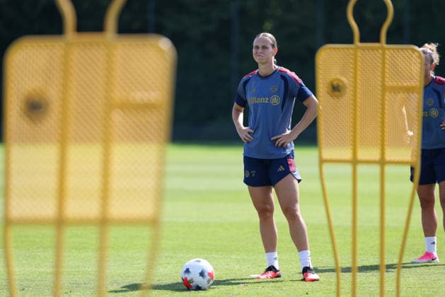 Klara Buehl (FC Bayern Muenchen, 17), GER, FC Bayern Muenchen Frauen Training, Fussball, Google Pixel Frauen-Bundesliga, Saison 2026 2027, 05.08.2026, GER, FC Bayern Muenchen Frauen Training, Fussball, Google Pixel Frauen-Bundesliga, Saison 2026 2027, 05.08.2026 Muenchen *** Klara Buehl, FC Bayern Munich, 17, GER, FC Bayern Munich Women s Training, Soccer, Google Pixel Women s Bundesliga, 2026–2027 Season, August 5, 2026, GER, FC Bayern Munich Women s Training, Soccer, Google Pixel Women s Bundesliga, 2026–2027 Season, August 5, 2026, Munich Copyright: xEibner-Pressefoto JennixMaulx EP_JML