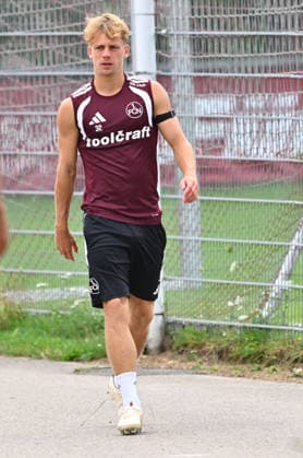 05.08.2026 - Fussball - 2. Fussball - Bundesliga - Saison 2026 2027 - 1. FC Nürnberg Nuernberg FCN ( Club ) - Training - Sportfoto Zink - xwoxzix - Tim Janisch (32, 1. FC Nürnberg FCN ) *** August 5, 2026 Soccer 2 Bundesliga 2026–2027 Season 1 FC Nuremberg Nuremberg FCN Club Training Sports Photo Zink xwoxzix Tim Janisch 32, 1 FC Nuremberg FCN