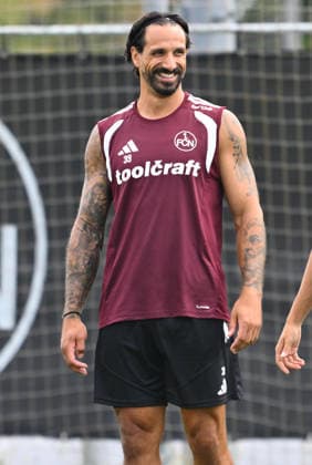 05.08.2026 - Fussball - 2. Fussball - Bundesliga - Saison 2026 2027 - 1. FC Nürnberg Nuernberg FCN ( Club ) - Training - Sportfoto Zink - xwoxzix - Adriano Grimaldi (39, 1. FC Nürnberg FCN ) happy *** August 5, 2026 Soccer 2 Bundesliga 2026–2027 Season 1. FC Nürnberg Nuremberg FCN Club Training Sports Photo Zink xwoxzix Adriano Grimaldi 39, 1. FC Nürnberg FCN happy