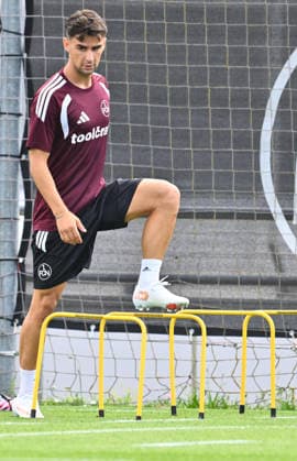 05.08.2026 - Fussball - 2. Fussball - Bundesliga - Saison 2026 2027 - 1. FC Nürnberg Nuernberg FCN ( Club ) - Training - Sportfoto Zink - xwoxzix - Andrea Ceresoli (14, 1. FC Nürnberg FCN ) *** August 5, 2026 Soccer 2 Bundesliga 2026–2027 Season 1. FC Nürnberg Nuremberg FCN Club Training Sports Photo Zink xwoxzix Andrea Ceresoli 14, 1. FC Nürnberg FCN