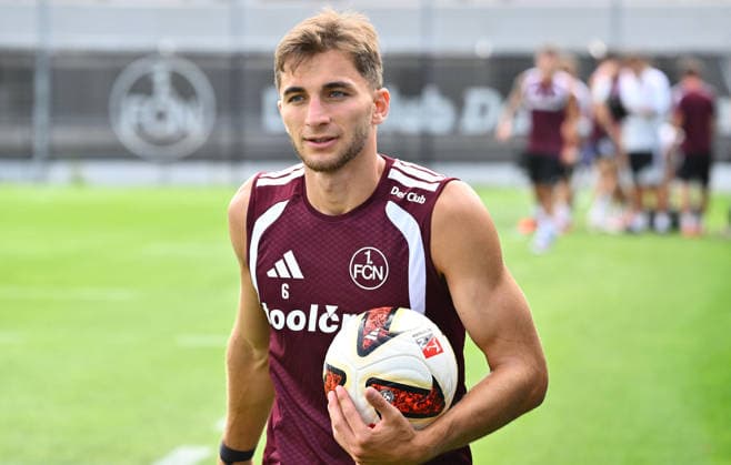 05.08.2026 - Fussball - 2. Fussball - Bundesliga - Saison 2026 2027 - 1. FC Nürnberg Nuernberg FCN ( Club ) - Training - Sportfoto Zink - xwoxzix - Adam Markhiev (6, 1. FC Nürnberg FCN ) *** August 5, 2026 Soccer 2 Bundesliga 2026–2027 Season 1. FC Nürnberg Nuremberg FCN Club Training Sports Photo Zink xwoxzix Adam Markhiev 6, 1. FC Nürnberg FCN