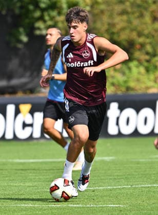 05.08.2026 - Fussball - 2. Fussball - Bundesliga - Saison 2026 2027 - 1. FC Nürnberg Nuernberg FCN ( Club ) - Training - Sportfoto Zink - xwoxzix - Javier Fernandez (8, 1. FC Nürnberg FCN ) *** August 5, 2026 Soccer 2 Bundesliga 2026–2027 Season 1 FC Nuremberg Nuremberg FCN Club Training Sports Photo Zink xwoxzix Javier Fernandez 8, 1 FC Nuremberg FCN
