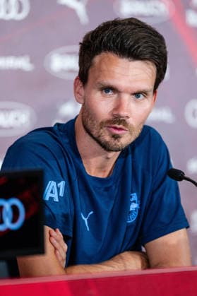 SOCCER - UEFA EL, RBS vs Pafos SALZBURG,AUSTRIA,05.AUG.26 - SOCCER - UEFA Europa League, qualification, Red Bull Salzburg vs Pafos FC, preview, press conference, PK, Pressekonferenz RBS. Image shows head coach Danny Roehl (RBS).  GEPAxpictures xJulioxArellano