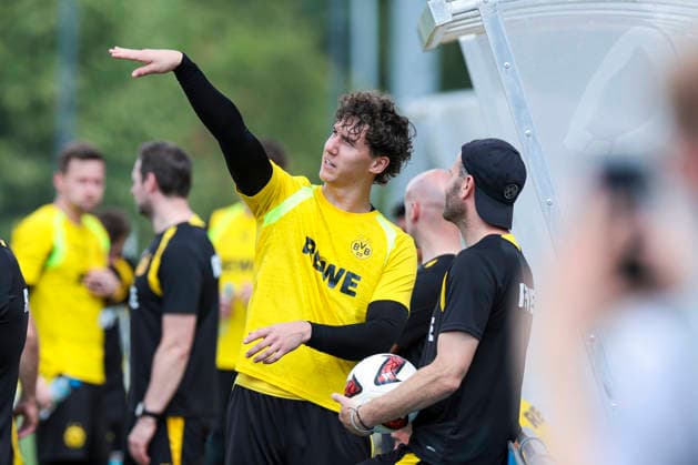 05.08.2026, Fussball, Training von Borussia Dortmund. Torwart Silas Ostrzinski (Borussia Dortmund). Dortmund Trainingsgelände des BVB NRW Deutschland xRHR-FOTO DEx *** August 5, 2026, Soccer, Borussia Dortmund goalkeeper Silas Ostrzinski in training at the BVB training facility in Dortmund, North Rhine-Westphalia, Germany xRHR PHOTO DEx Copyright: DennisxEwert RHR-FOTOx RHR-FOTO DE